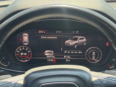 Used 2019 Audi Q5 2.0T Premium Plus w/ Premium Plus Package AWD/4WD image 17
