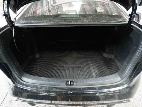 Used 2024 Toyota Corolla SE image 27