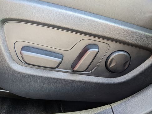 Used 2025 MAZDA CX-30 AWD 2.5 S w/ Premium Package image 21