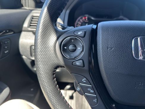 Used 2021 Honda Ridgeline Black Edition image 33