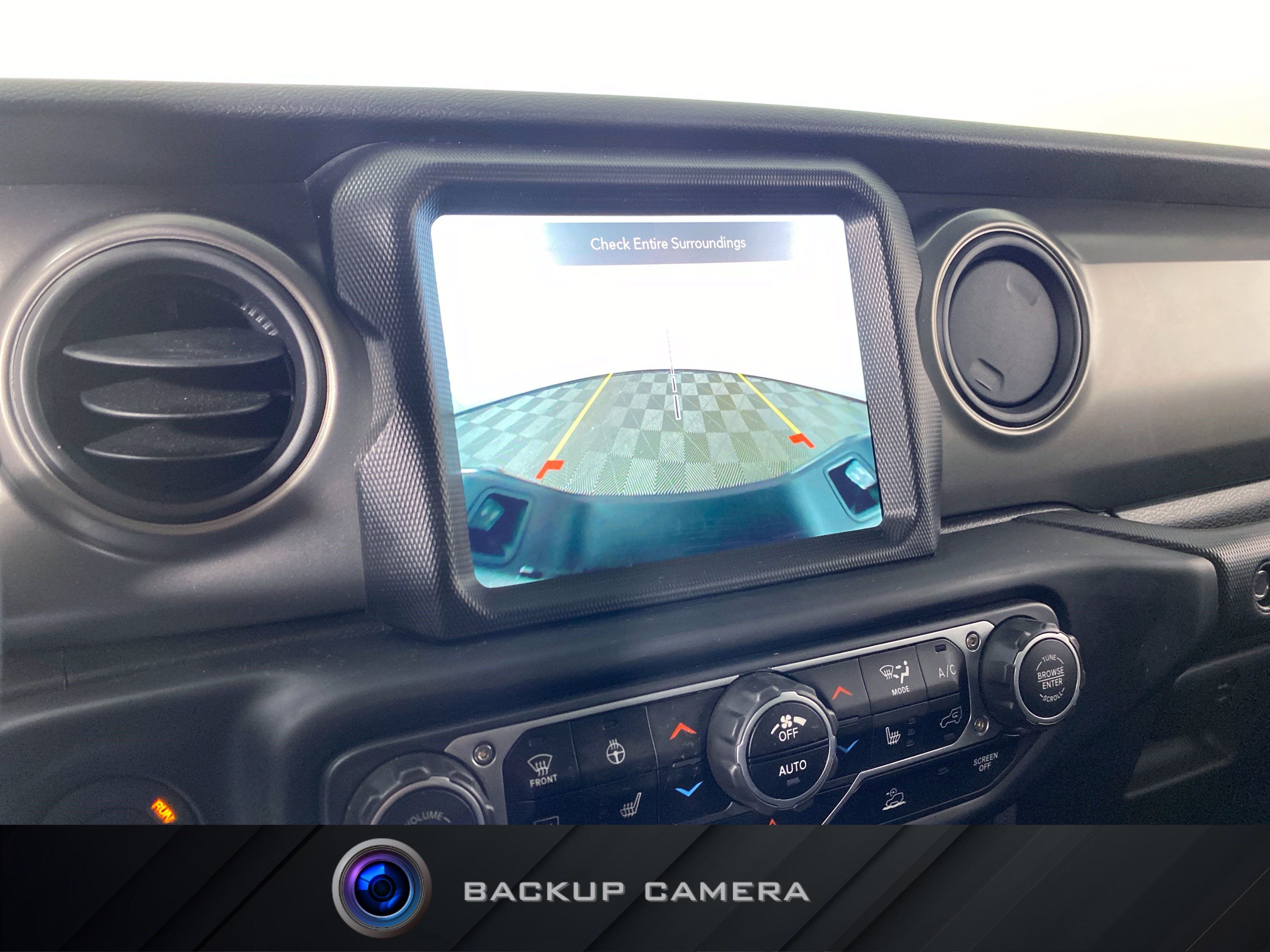 Used 2023 Jeep Gladiator Sport AWD/4WD image 5