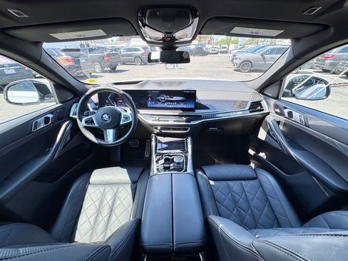 Used 2026 BMW X6 xDrive40i AWD/4WD image 10