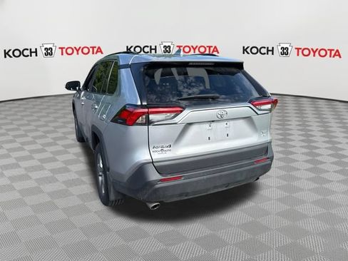 Used 2024 Toyota RAV4 XLE w/ Convenience Package AWD/4WD image 4