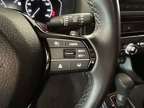 Used 2025 Honda Civic Sport image 17
