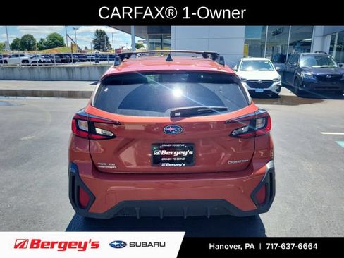 Used 2024 Subaru Crosstrek 2.5i Limited w/ Crosstrek Mirror Package AWD/4WD image 3