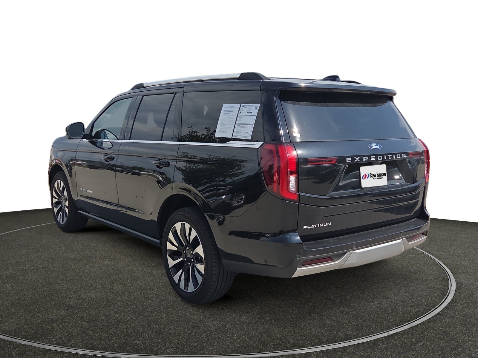 Used 2025 Ford Expedition Platinum w/ Driver's Package AWD/4WD image 3
