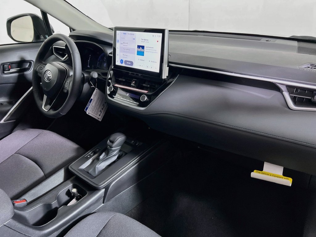 New 2026 Toyota Corolla Cross LE w/ Moonroof Package AWD/4WD image 23