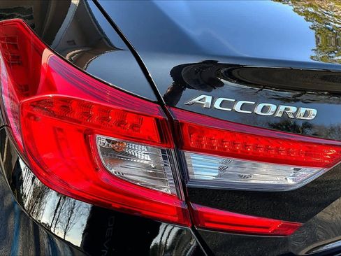 Certified 2020 Honda Accord Touring image 60