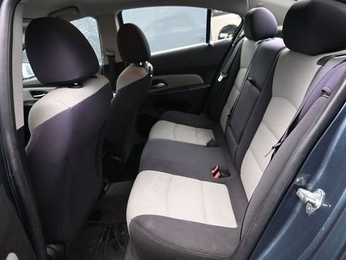 Used 2012 Chevrolet Cruze LS FWD image 24