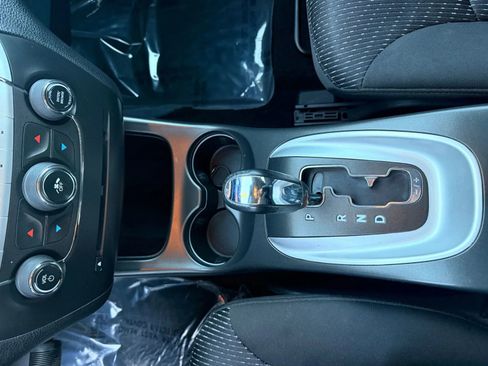 Used 2017 Dodge Journey SE w/ Flexible Seating Group image 22