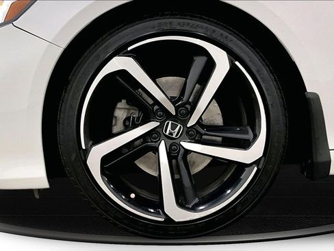 Used 2020 Honda Accord Sport image 32