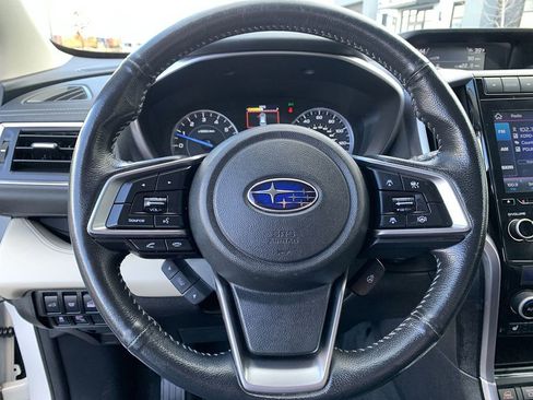 Used 2022 Subaru Ascent Limited image 18