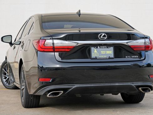 Used 2016 Lexus ES 350 w/ Luxury Package w/Wood Trim FWD image 5