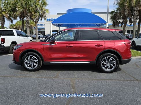 Used 2023 Lincoln Corsair FWD w/ Equipment Group 101A image 2