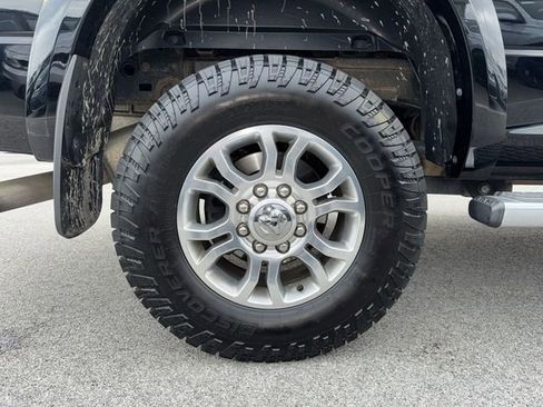 Used 2014 RAM 2500 Laramie AWD/4WD image 33