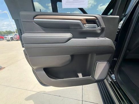 Certified 2024 Chevrolet Silverado 2500 High Country w/ Midnight Edition AWD/4WD image 20
