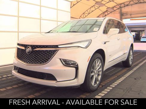 Used 2023 Buick Enclave Avenir w/ Avenir Technology Package FWD image 5
