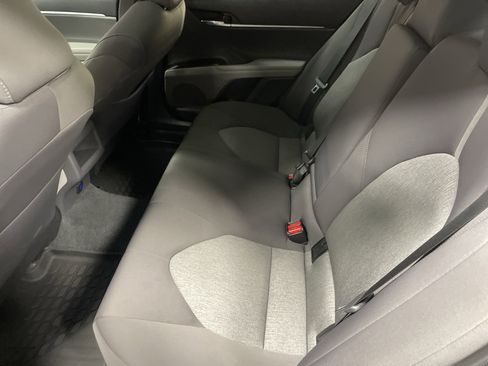 Used 2024 Toyota Camry LE image 32