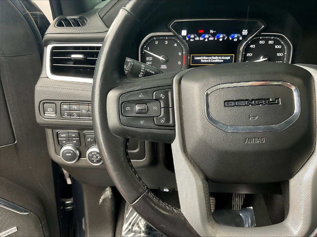 Used 2021 GMC Yukon Denali AWD/4WD image 11