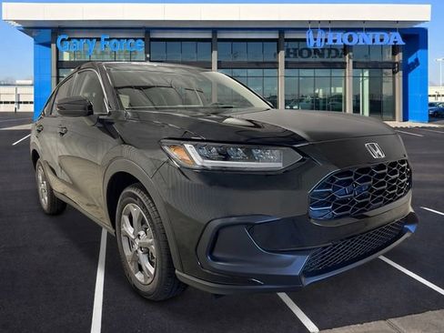 New 2026 Honda HR-V LX image 8