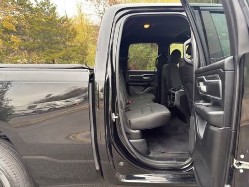 Used 2019 RAM 1500 Big Horn image 23