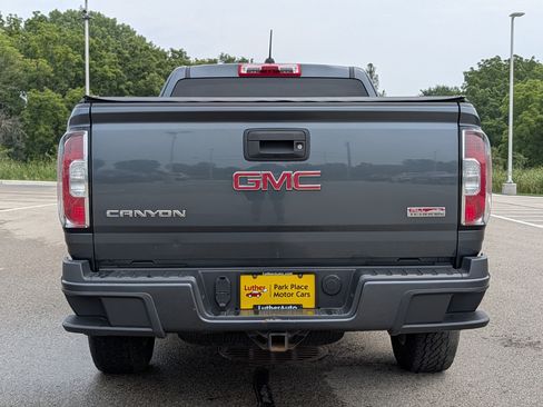 Used 2015 GMC Canyon SLE w/ All-Terrain Package AWD/4WD image 22
