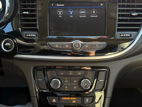 Used 2022 Buick Encore Preferred w/ Safety Package AWD/4WD image 28