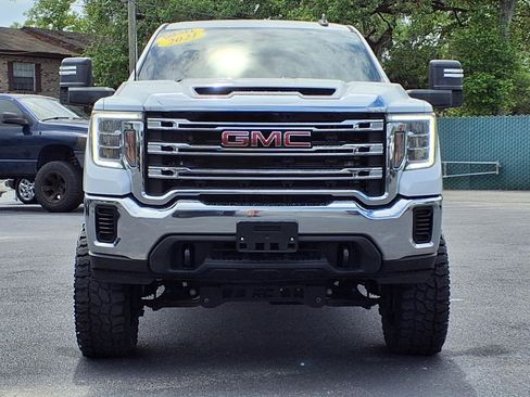 Used 2021 GMC Sierra 2500 SLE image 2