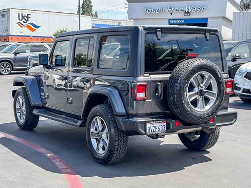 Used 2021 Jeep Wrangler Unlimited Sahara AWD/4WD image 2