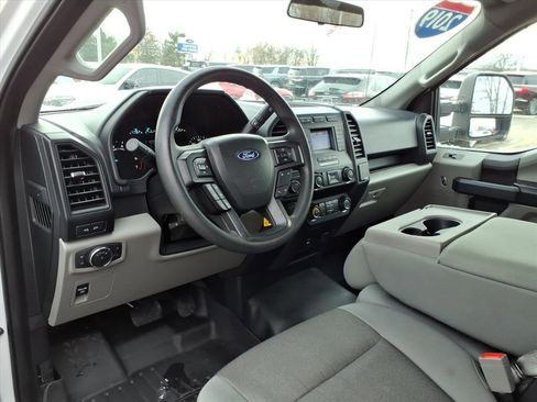 Certified 2019 Ford F150 XL w/ Equipment Group 101A Mid image 13