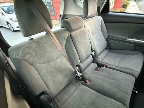 Used 2014 Toyota Prius V Two FWD image 16