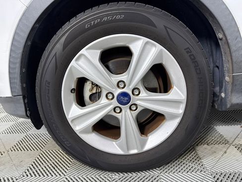 Used 2014 Ford Escape SE image 18