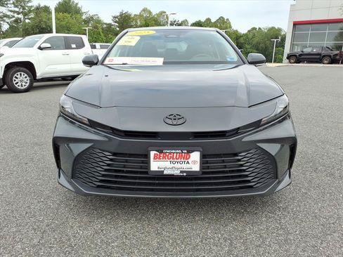 Certified 2025 Toyota Camry LE w/ Convenience Package FWD image 8
