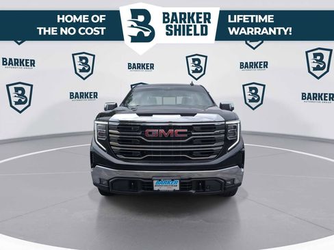 Used 2023 GMC Sierra 1500 SLT w/ SLT Premium Package AWD/4WD image 4