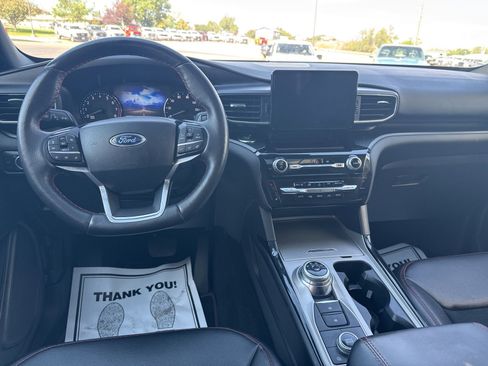 Used 2022 Ford Explorer ST-Line w/ Class IV Trailer Tow Package image 12