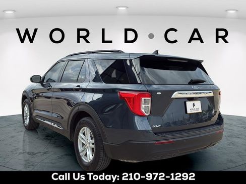 Used 2022 Ford Explorer XLT RWD image 13