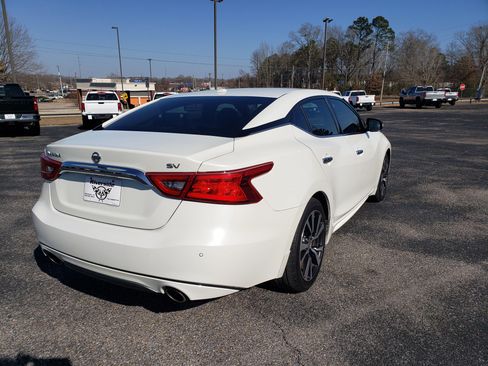 Used 2017 Nissan Maxima 3.5 SV image 3