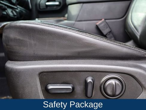 Used 2020 Chevrolet Silverado 1500 RST image 11