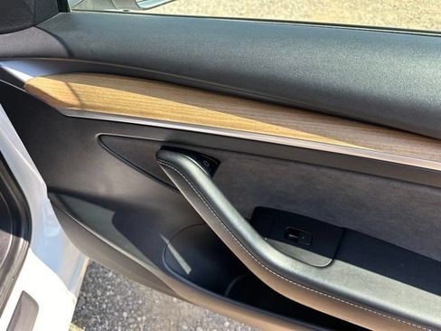 Used 2021 Tesla Model 3 Standard Range Plus RWD image 20