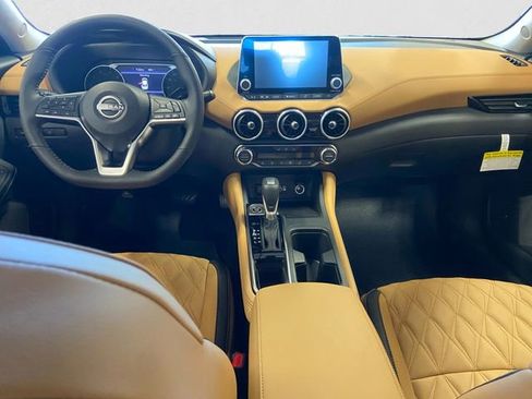 New 2025 Nissan Sentra SV w/ SV Premium Package image 11