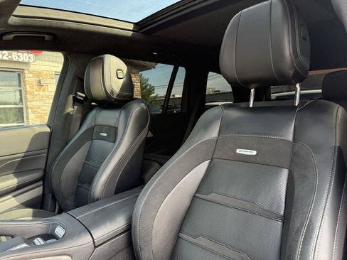 Used 2024 Mercedes-Benz GLS 63 AMG 4MATIC image 16