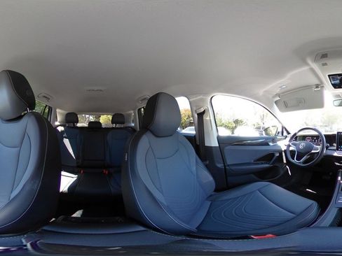 Used 2026 Volkswagen Tiguan SE AWD/4WD image 44