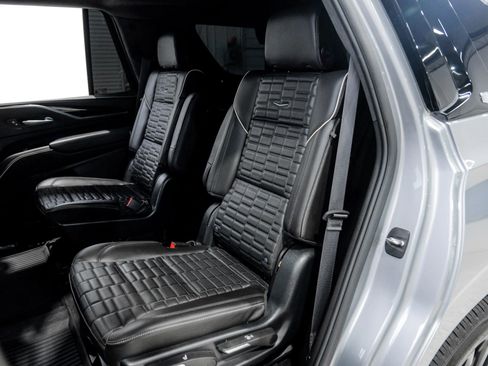 Used 2023 Cadillac Escalade V image 23