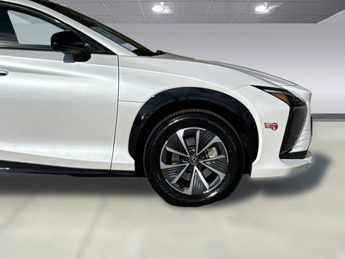 Certified 2023 Lexus RZ 450e Premium image 35
