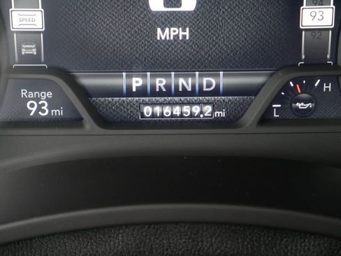 Used 2024 RAM 2500 Laramie w/ Night Edition image 38