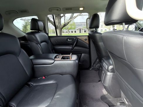 Used 2021 Nissan Armada SL w/ Captain's Chairs Package AWD/4WD image 35