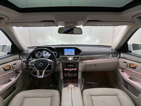 Used 2015 Mercedes-Benz E 350 4MATIC Sedan w/ Premium 1 Package image 27