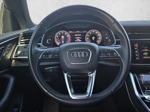 Used 2019 Audi Q8 Premium Plus w/ Premium Plus image 21