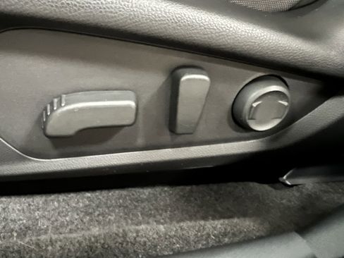 Certified 2025 Subaru Crosstrek 2.5i Sport image 11