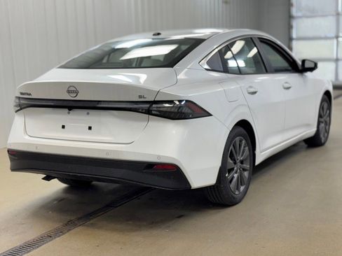 New 2026 Nissan Sentra SL w/ Floor Mat Package FWD image 5